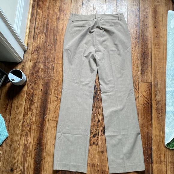 Halogen tailor fit size 4 brown dress pants - Picture 5 of 5